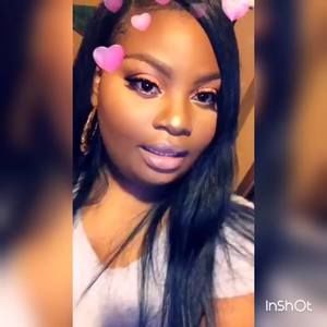 Meet your Posher, Briana